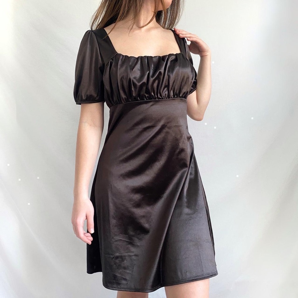 SILKY PUFF SLEEVE DRESS!
